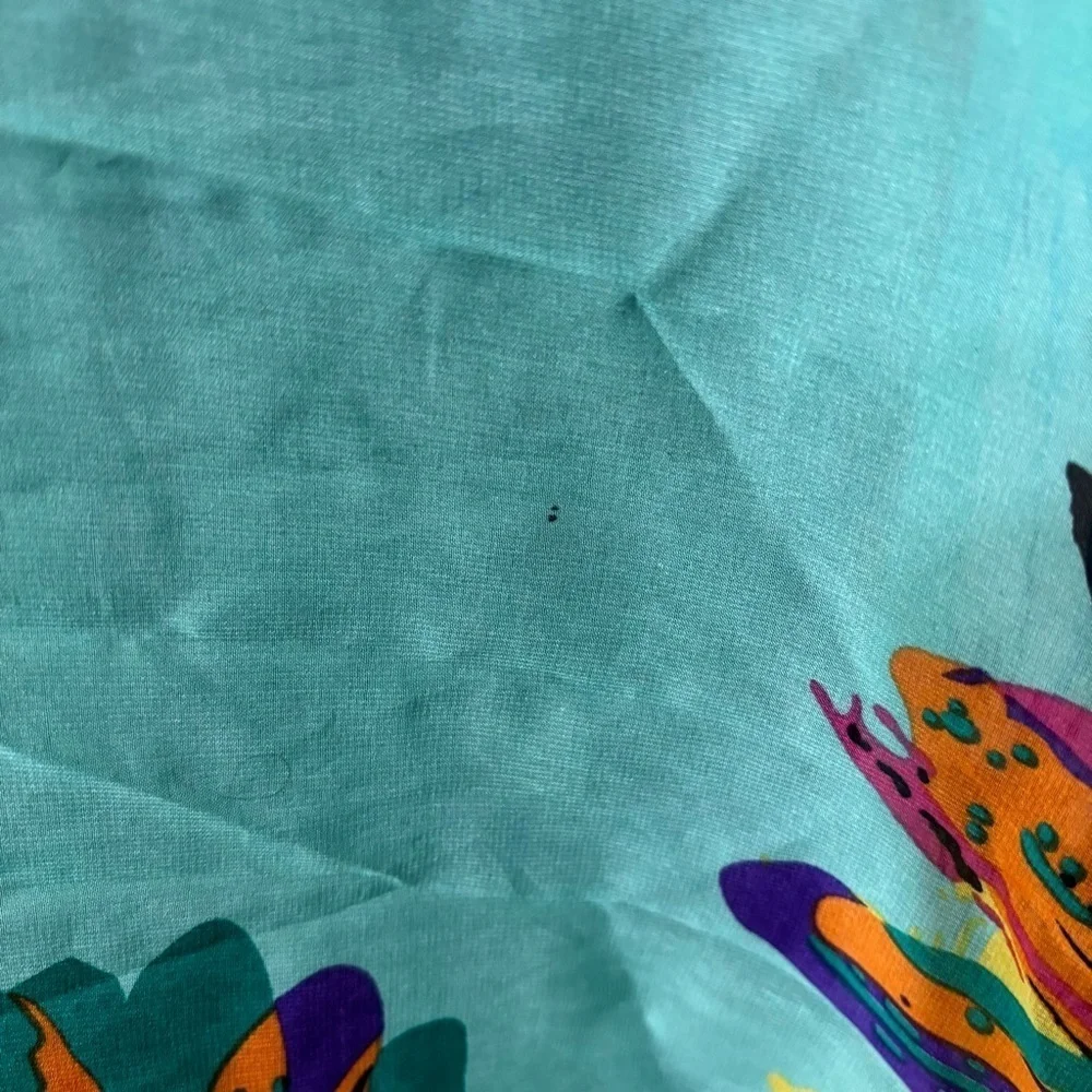 N/A teal multicolor